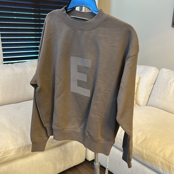 Essentials “E” Sweatshirt - Picture 2 of 6